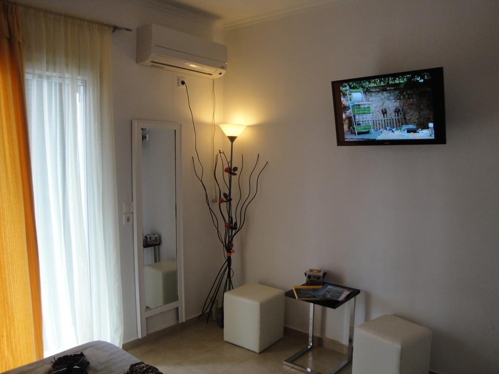 Rodon Apartments Tsoukaladhes Ngoại thất bức ảnh